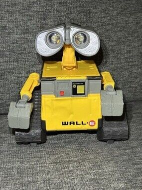 Disney Pixar HELLO WALL-E NO Remote Control RC Interactive Robot Lights & Sounds